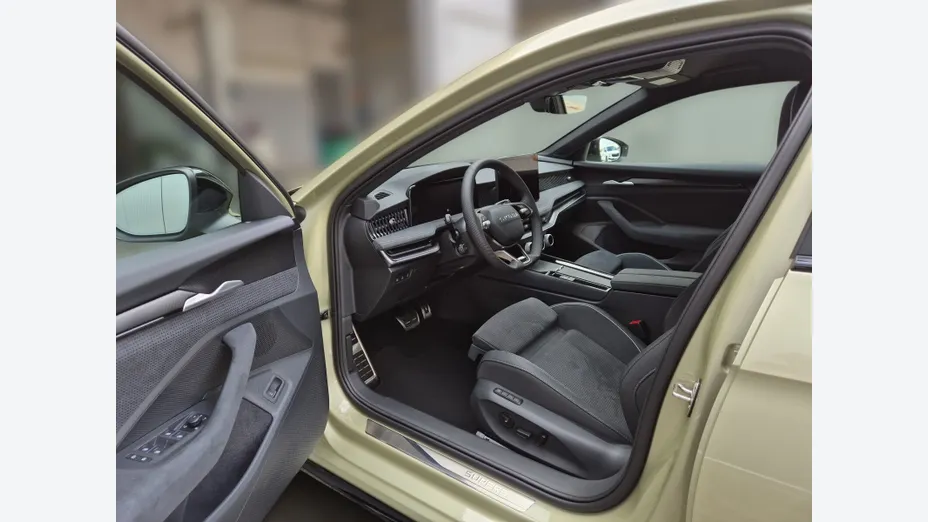 SKODA Superb Superb 2.0 TSI Sportline DSG Nowy
