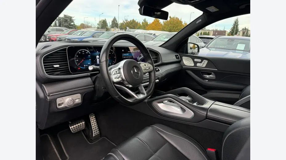 MERCEDES-BENZ GLS -