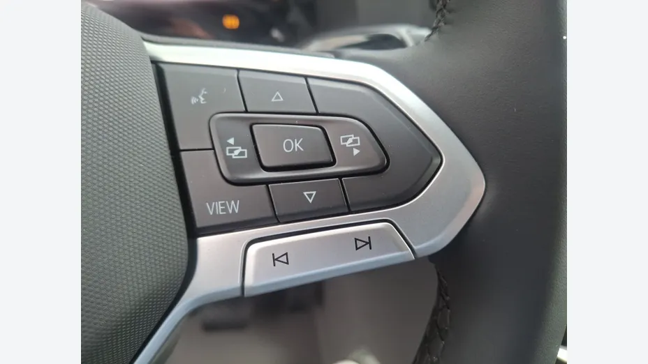 VOLKSWAGEN Crafter Crafter 35 BiTDI (16,4m3) aut Nowy