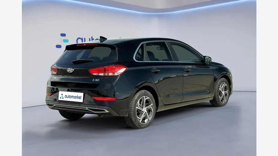 HYUNDAI i30 i30 1.0 T-GDI Smart DCT