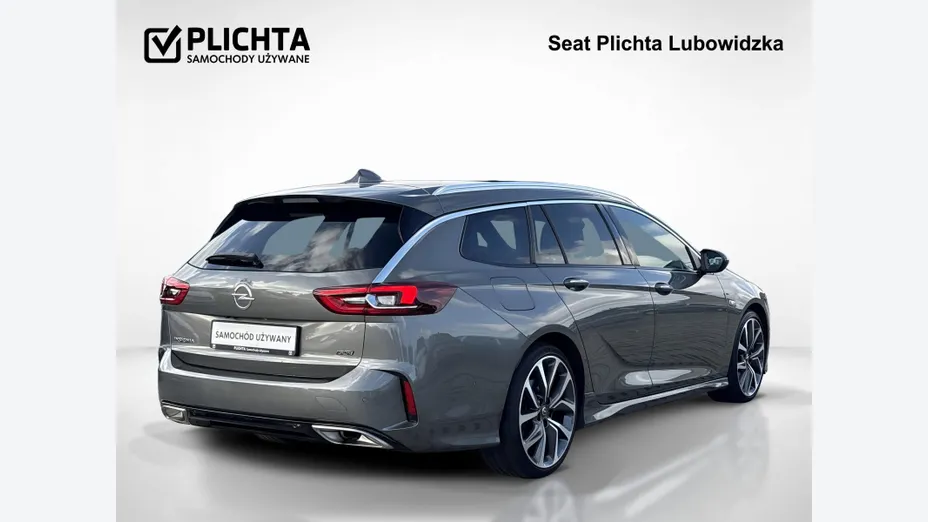 OPEL Insignia -