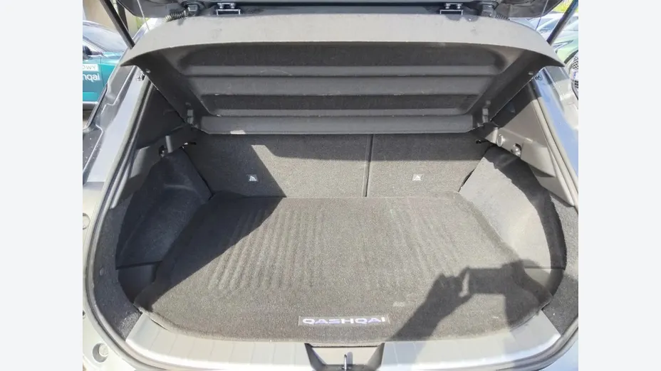 NISSAN Qashqai Qashqai 1.3 DIG-T mHEV N-Connecta Xtronic