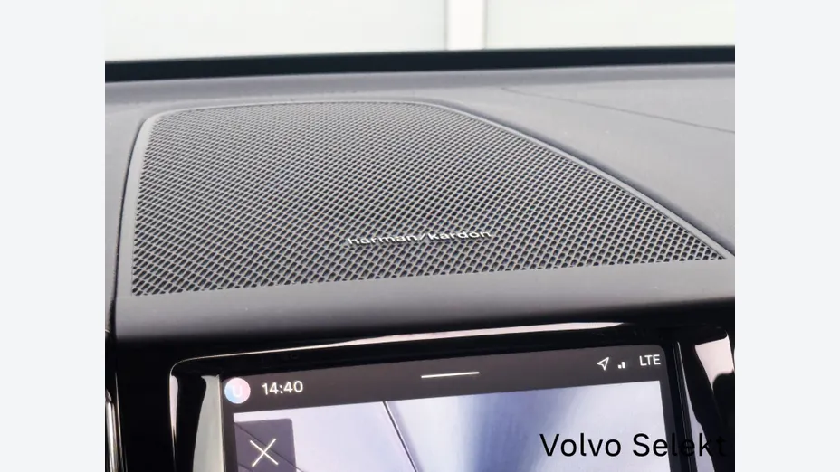 VOLVO XC60 XC60 B5 B AWD Ultimate Dark aut