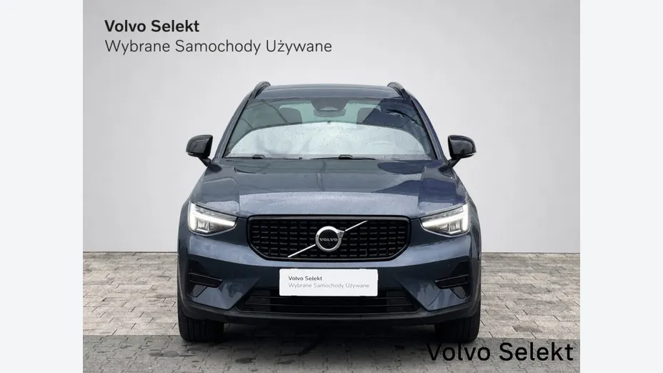 VOLVO XC40 XC40 B3 Plus Dark aut