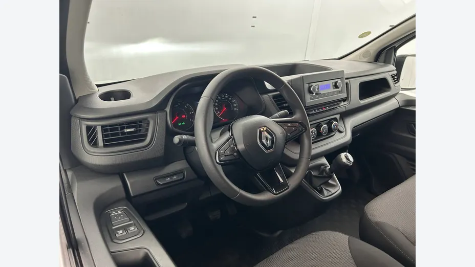 RENAULT Trafic -