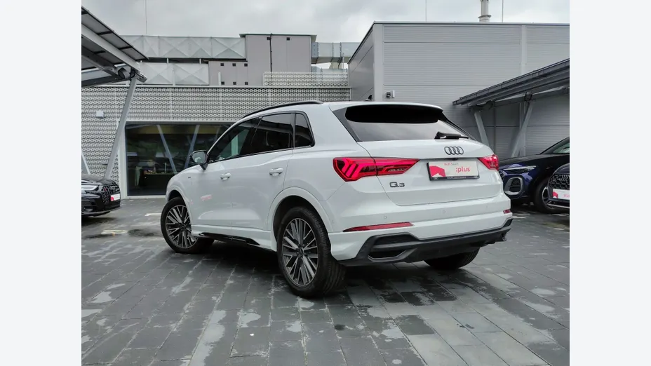 AUDI Q3 Q3 35 TFSI mHEV S-Line S tronic