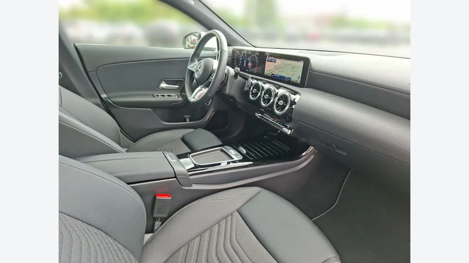 MERCEDES-BENZ CLA CLA 200 mHEV 7G-DCT