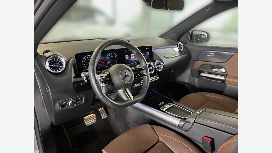 MERCEDES-BENZ GLA GLA 200 mHEV AMG Line 7G-DCT