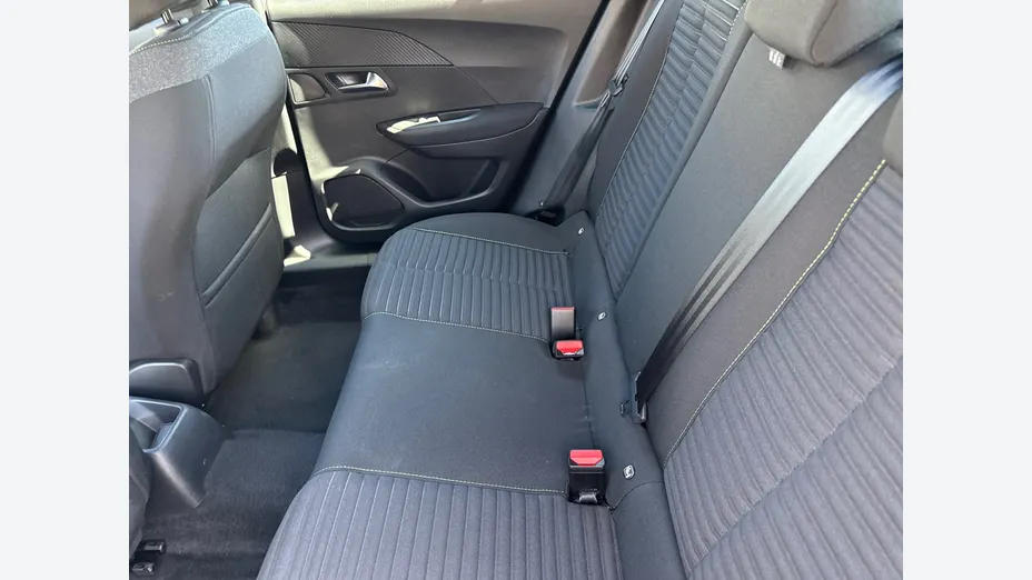 PEUGEOT 2008 -