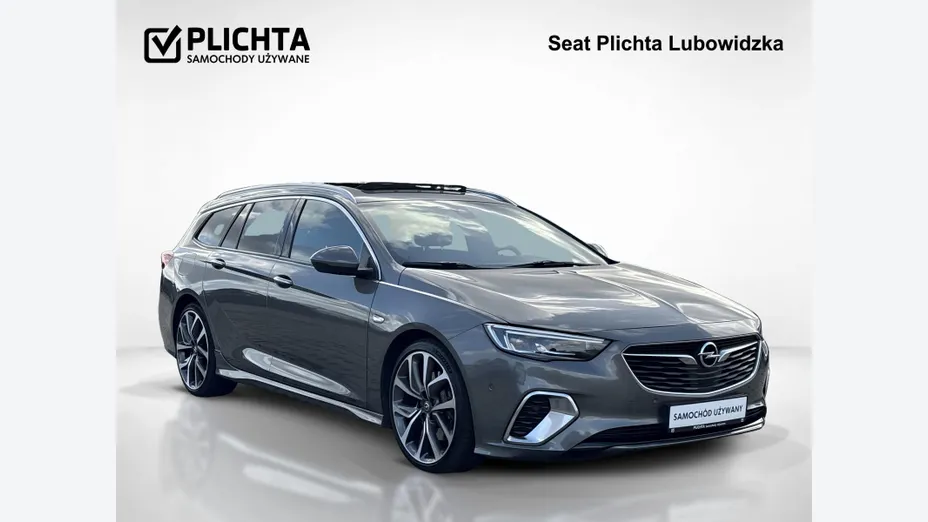 OPEL Insignia -