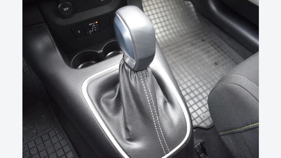 CITROEN C3 C3 1.2 PureTech Max EAT6