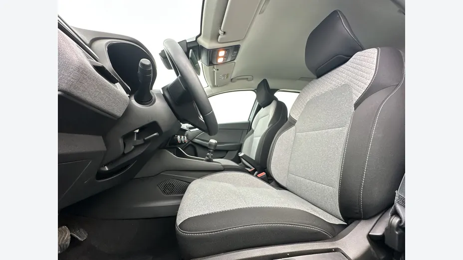 RENAULT Clio -