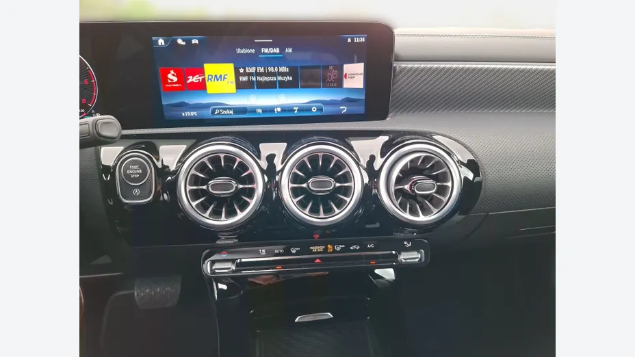 MERCEDES-BENZ CLA CLA 200 d Progressive 8G-DCT