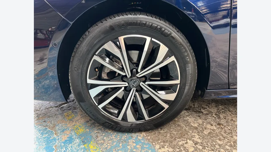 PEUGEOT 508 -