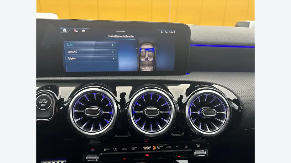 MERCEDES-BENZ A Klasa A 250 e PHEV AMG Line 8G-DCT