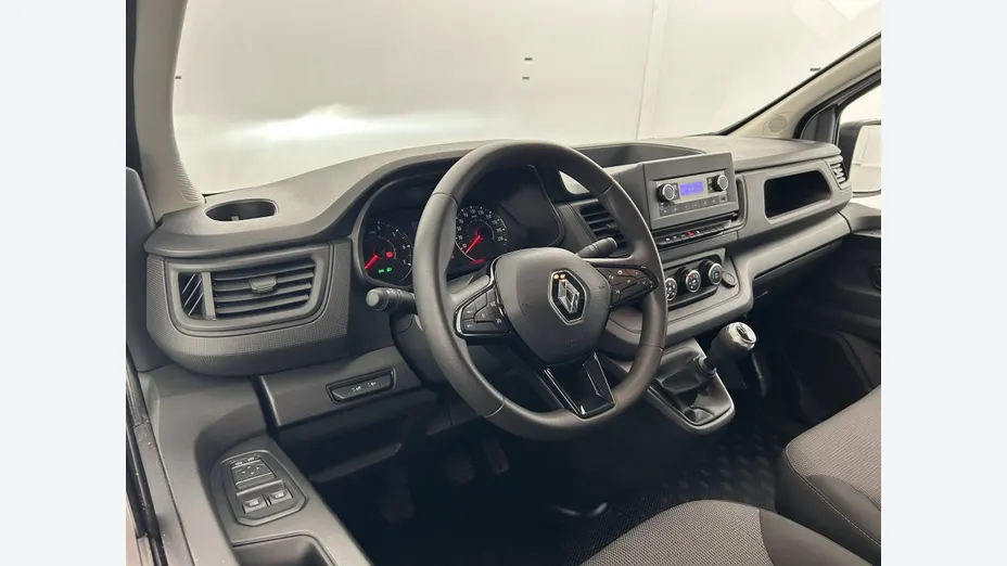RENAULT Trafic -