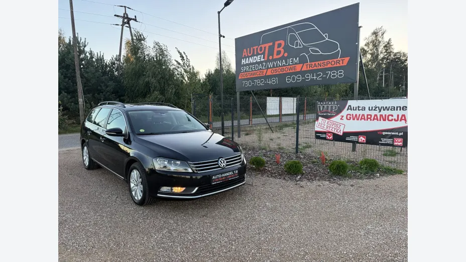 VOLKSWAGEN Passat -