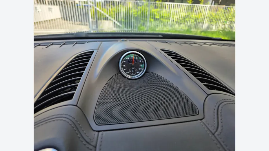 PORSCHE Cayenne -