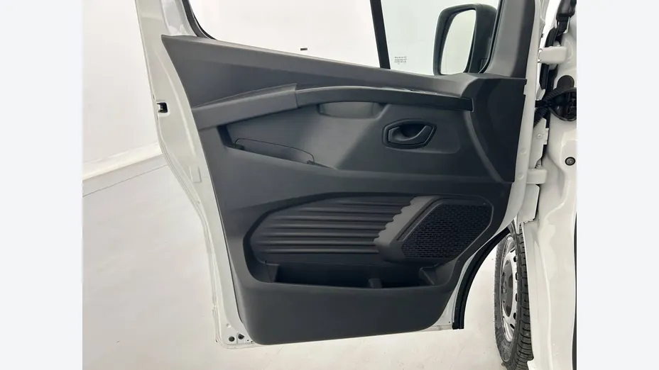 RENAULT Trafic -
