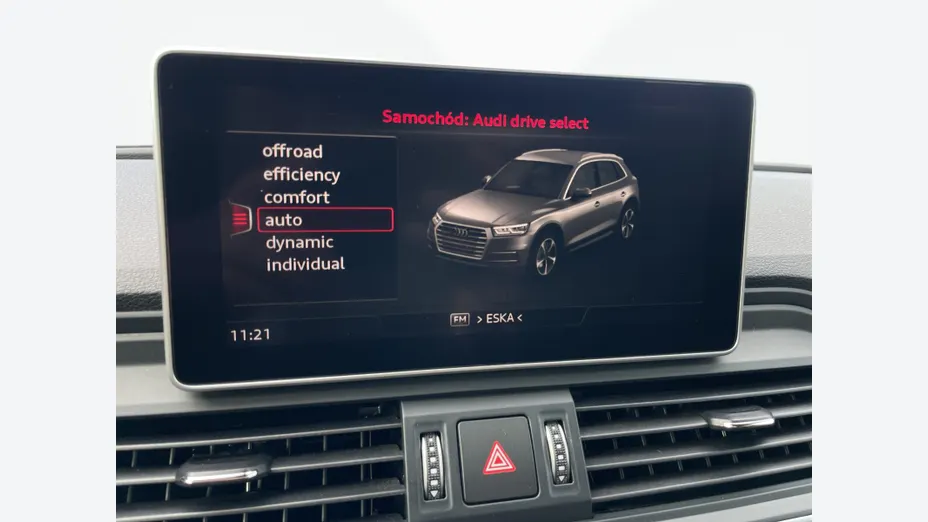 AUDI Q5 -