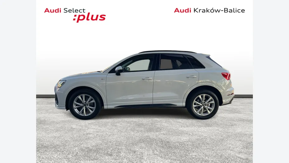 AUDI Q3 -