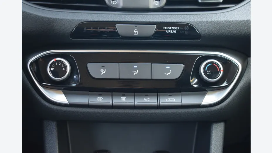 HYUNDAI i30 i30 1.0 T-GDI Modern