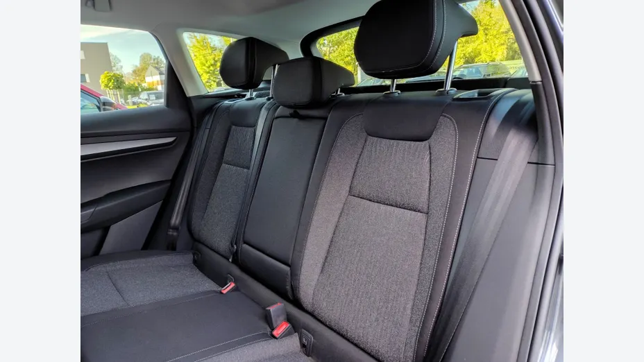 SKODA Karoq -