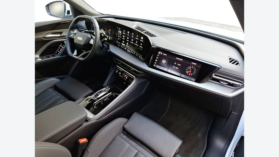 AUDI Q5 Q5 TFSI mHEV 150 kW Quattro S tronic