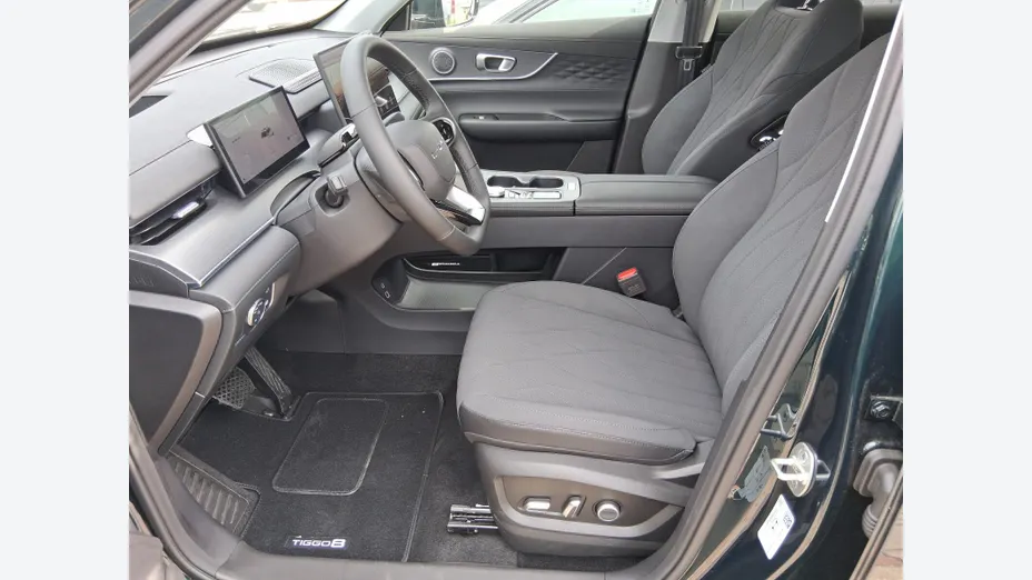 CHERY Tiggo 8 -