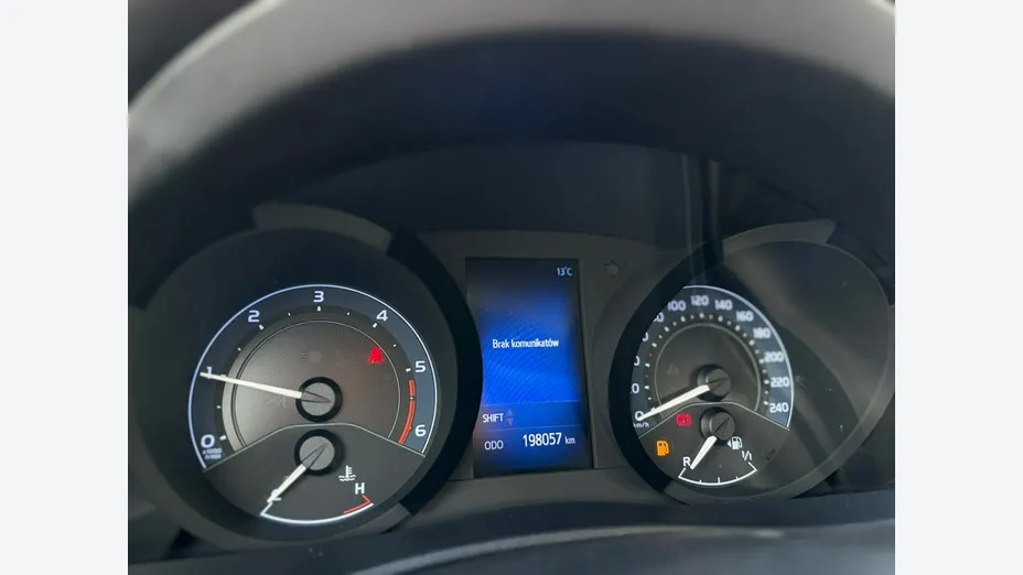 TOYOTA Auris -