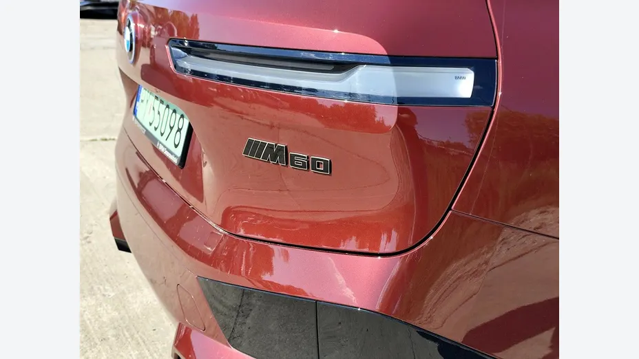 BMW iX iX M60 111.5kWh