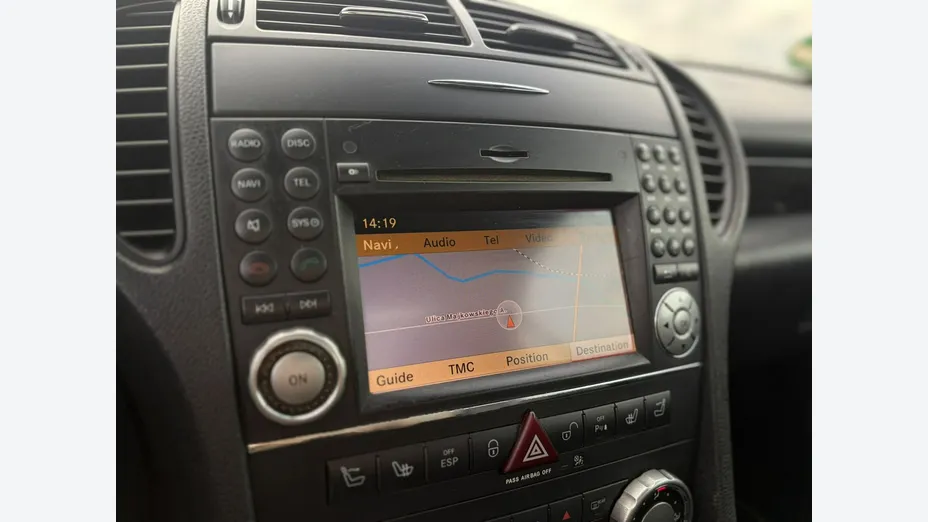 MERCEDES-BENZ SLK -