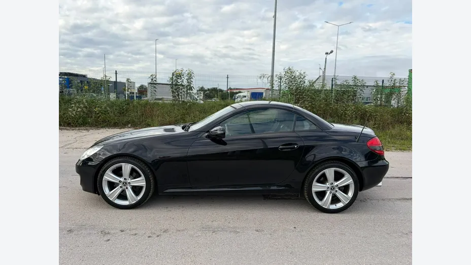 MERCEDES-BENZ SLK -