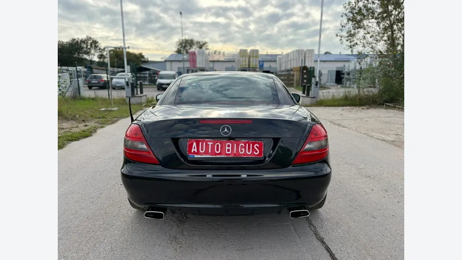 MERCEDES-BENZ SLK -