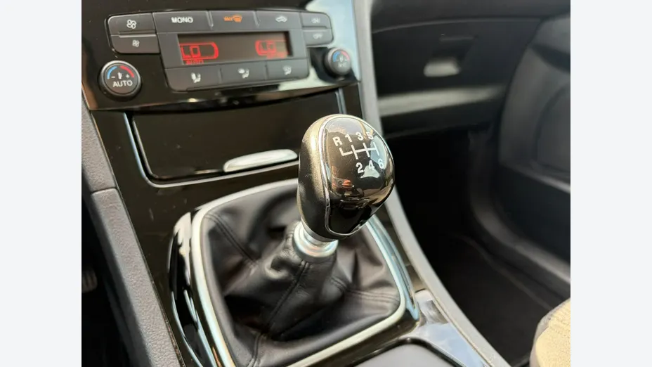 FORD S-MAX -