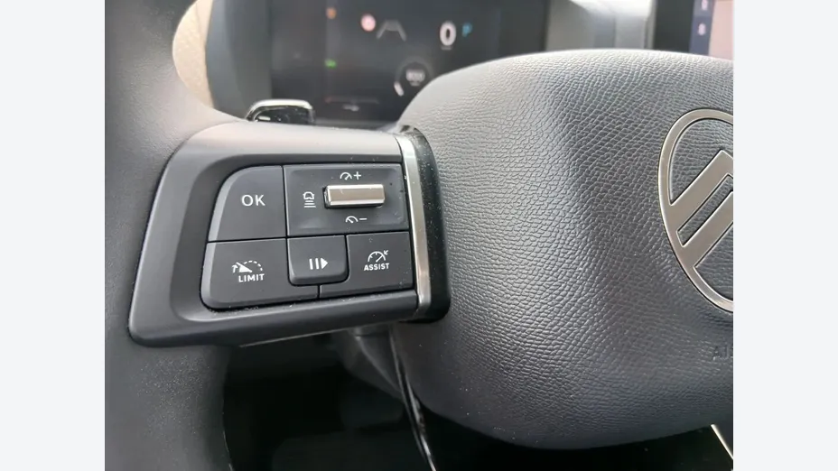 CITROEN C4 C4 1.2 PureTech Max S&S EAT8