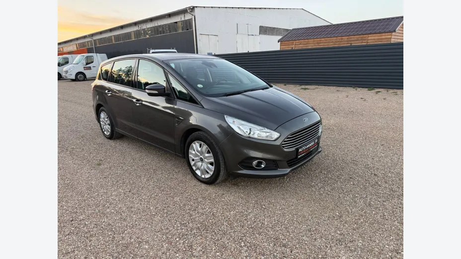 FORD S-MAX S-MAX 2.0 TDCi Trend