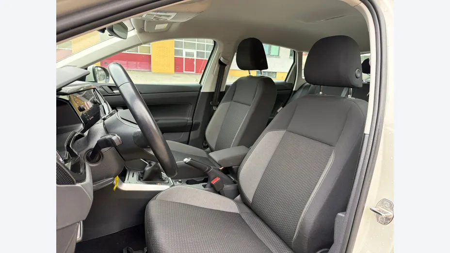 VOLKSWAGEN Taigo Taigo 1.0 TSI Life