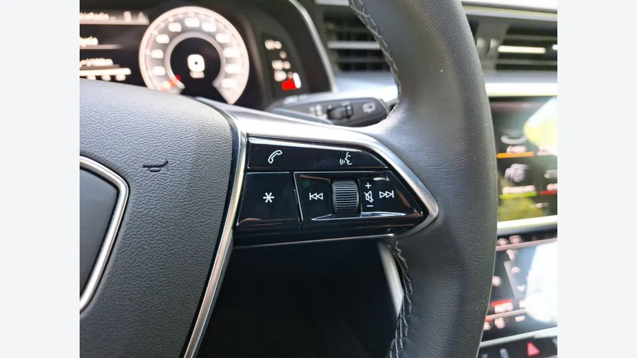 AUDI A6 Avant -