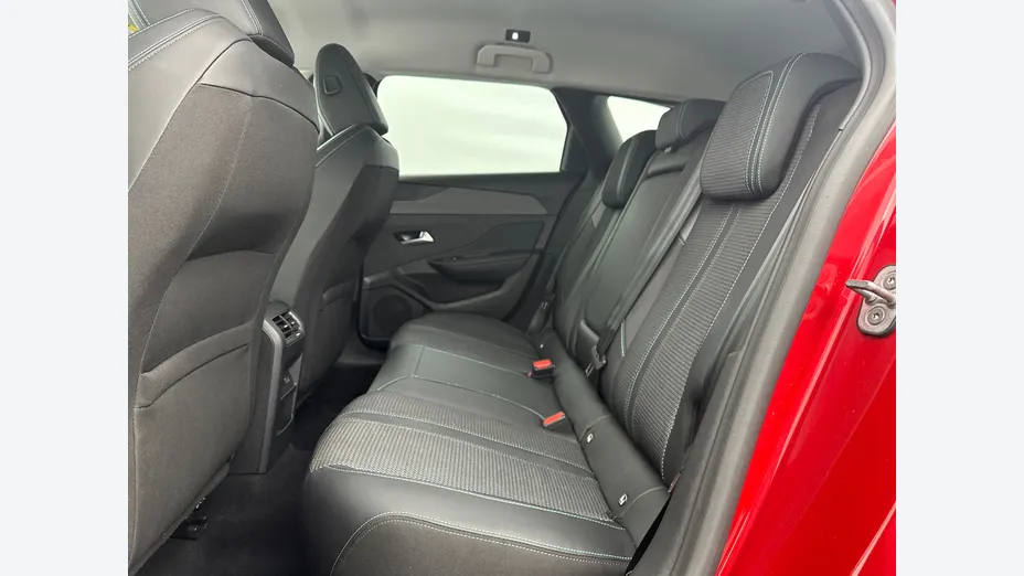 PEUGEOT 308 -