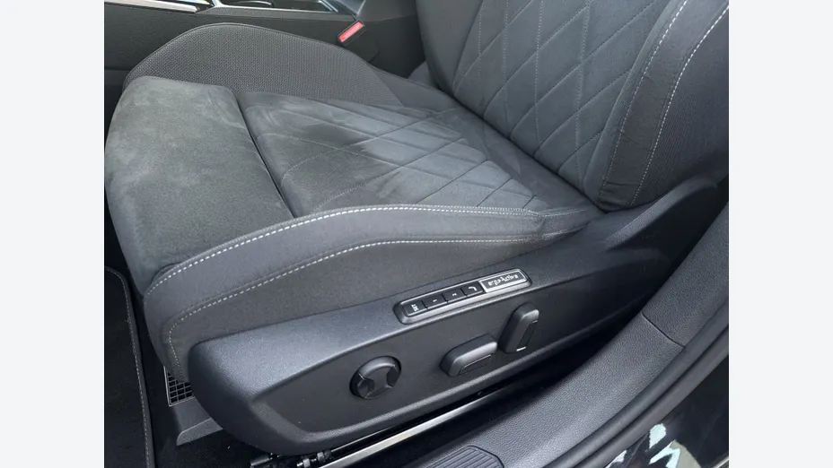 VOLKSWAGEN Golf Golf VIII 1.5 eTSI Life DSG