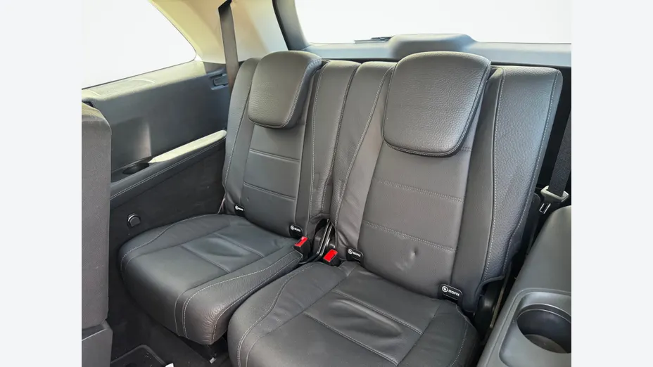 MERCEDES-BENZ GLS -