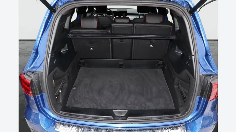 MERCEDES-BENZ GLB GLB 200 mHEV AMG Line 7G-DCT