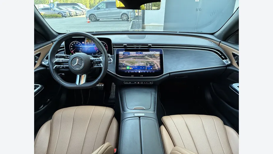 MERCEDES-BENZ E Klasa E 220 d mHEV 4-Matic AMG 9G-Tronic