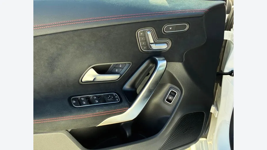 MERCEDES-BENZ CLA CLA 200 mHEV AMG Line 7G-DCT