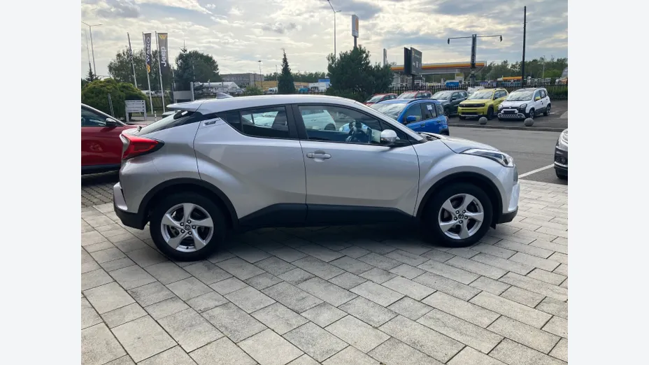 TOYOTA C-HR C-HR 1.2 T Dynamic