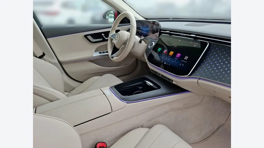 MERCEDES-BENZ E Klasa E 200 mHEV 4-Matic Avantgarde 9G-Tronic