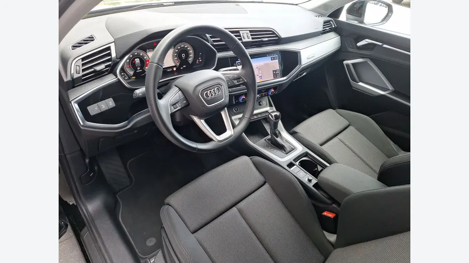 AUDI Q3 Sportback -