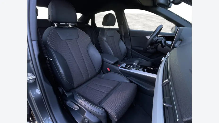 AUDI A4 A4 40 TFSI mHEV Quattro S Line S tronic