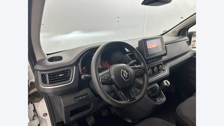 RENAULT Trafic -
